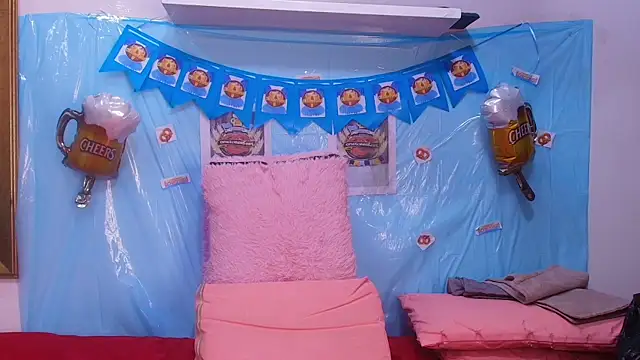 Snapshot of naia_blessed chatting on September 24, 2025, 7:17 pm naia blessed online show from September 24, 2025, 7:17 pm