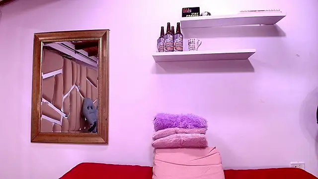 Snapshot of naia_blessed chatting on September 29, 2025, 7:19 pm naia blessed online show from September 29, 2025, 7:19 pm