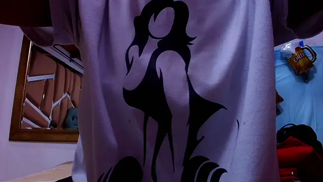 Snapshot of naia_blessed chatting on October 3, 2025, 7:11 pm naia blessed online show from October 3, 2025, 7:11 pm