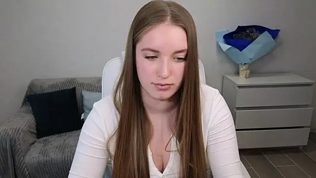 EvaMaddison online show from January 1, 2025, 3:03 pm