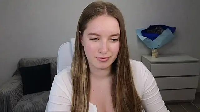 Snapshot of EvaMaddison chatting on January 8, 2025, 6:20 pm EvaMaddison online show from January 8, 2025, 6:20 pm