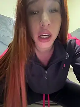 Snapshot of roouse chatting on December 27, 2024, 9:32 pm roouse online show from December 27, 2024, 9:32 pm