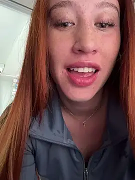 Snapshot of roouse chatting on February 23, 2025, 6:12 pm roouse online show from February 23, 2025, 6:12 pm