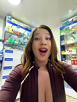 Snapshot of roouse chatting on November 15, 2025, 9:11 pm roouse online show from November 15, 2025, 9:11 pm