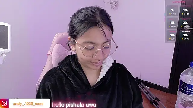 Snapshot of Nami_usagi chatting on June 20, 2026, 1:14 pm Nami usagi online show from June 20, 2026, 1:14 pm