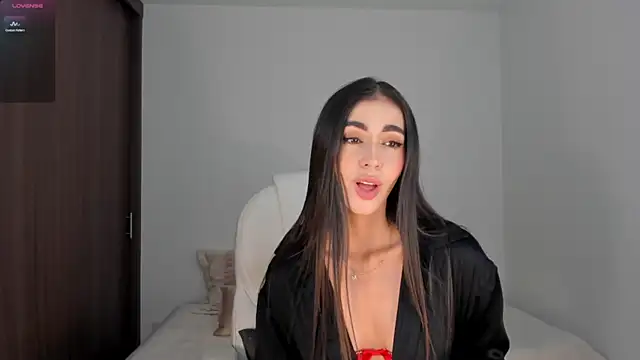 Snapshot of RebeccaBaxter chatting on February 27, 2025, 11:48 pm RebeccaBaxter online show from February 27, 2025, 11:48 pm