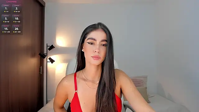 Snapshot of RebeccaBaxter chatting on November 28, 2025, 11:29 pm RebeccaBaxter online show from November 28, 2025, 11:29 pm