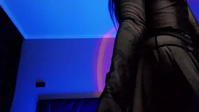 banana brain1 online show from February 9, 2025, 7:49 am