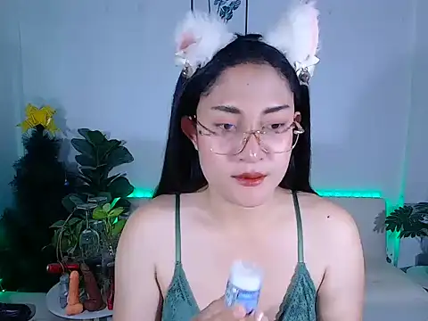 Snapshot of plysaithailand chatting on June 17, 2026, 6:05 am plysaithailand online show from June 17, 2026, 6:05 am
