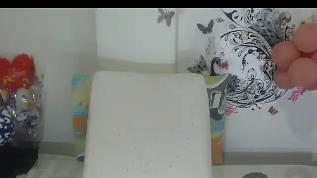 selenax2023 online show from March 18, 2025, 1:43 am