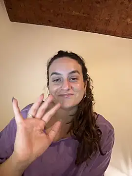 indierotic online show from October 6, 2025, 3:26 am