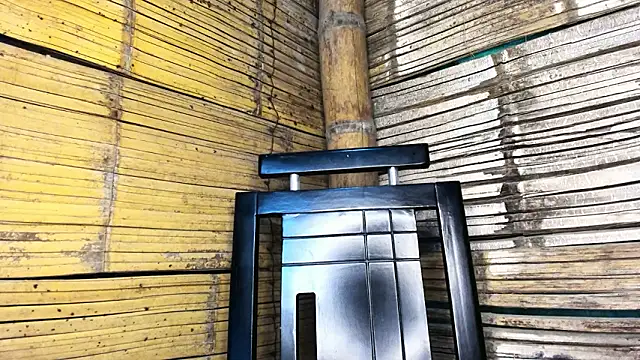 Snapshot of NatashaaBerry chatting on March 11, 2026, 5:30 pm NatashaaBerry online show from March 11, 2026, 5:30 pm