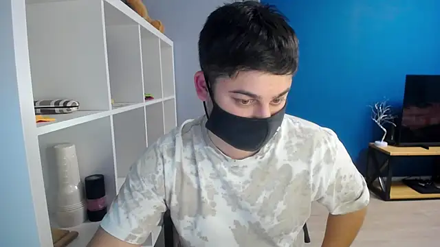 Tomguys online show from March 16, 2025, 5:28 pm