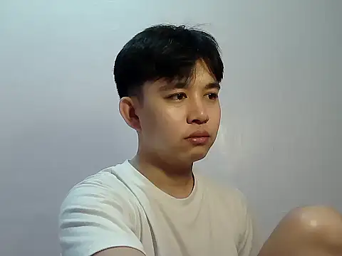 Snapshot of alfonsoasiancutie chatting on October 26, 2025, 9:26 am alfonsoasiancutie online show from October 26, 2025, 9:26 am