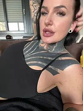 InkedBiitch online show from February 23, 2025, 10:17 am