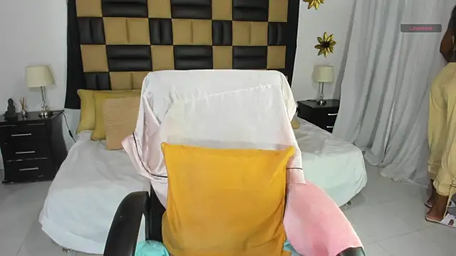 BarbieKano online show from September 19, 2025, 11:38 pm