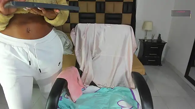 BarbieKano online show from September 30, 2025, 11:43 pm