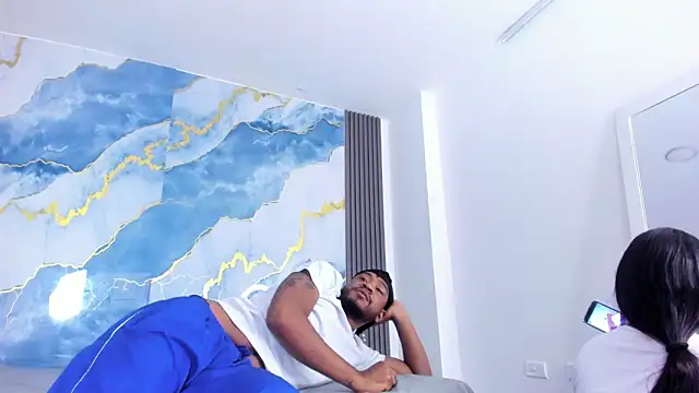 Kylieandjhonny online show from February 20, 2026, 8:20 pm