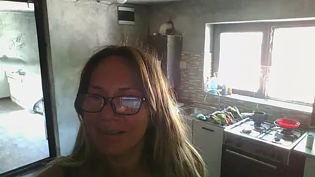 Snapshot of AnyBase chatting on July 20, 2026, 10:29 am AnyBase online show from July 20, 2026, 10:29 am
