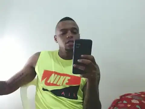 Snapshot of hot_and_naughty_latin chatting on December 3, 2024, 11:57 pm hot and naughty latin online show from December 3, 2024, 11:57 pm