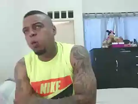 Snapshot of hot_and_naughty_latin chatting on December 12, 2024, 11:18 am hot and naughty latin online show from December 12, 2024, 11:18 am