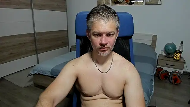 RobbyShawz online show from June 11, 2026, 3:48 am