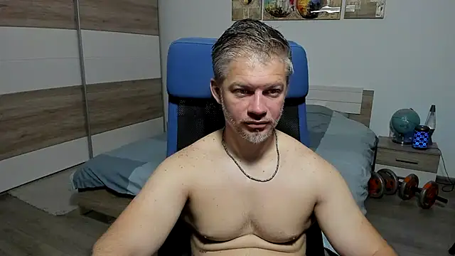 RobbyShawz online show from June 15, 2026, 4:25 am