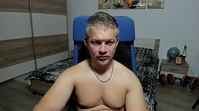 Snapshot of RobbyShawz chatting on June 28, 2026, 4:51 am RobbyShawz online show from June 28, 2026, 4:51 am