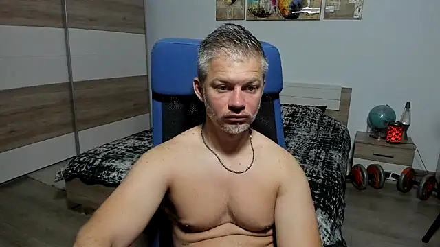 Snapshot of RobbyShawz chatting on June 30, 2026, 4:24 am RobbyShawz online show from June 30, 2026, 4:24 am