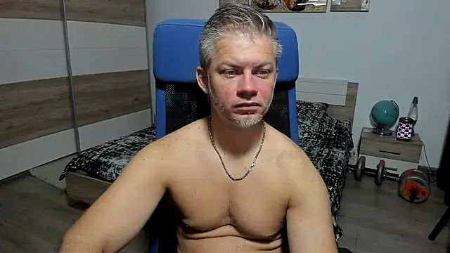 Snapshot of RobbyShawz chatting on July 10, 2026, 4:17 am RobbyShawz online show from July 10, 2026, 4:17 am