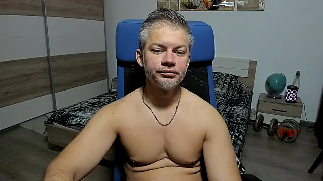 Snapshot of RobbyShawz chatting on July 14, 2026, 4:06 am RobbyShawz online show from July 14, 2026, 4:06 am