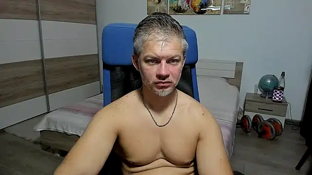Snapshot of RobbyShawz chatting on July 26, 2026, 4:53 am RobbyShawz online show from July 26, 2026, 4:53 am