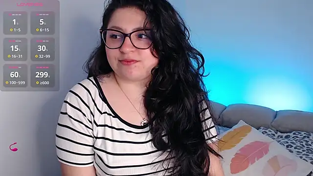 sofix   online show from November 18, 2025, 6:56 pm