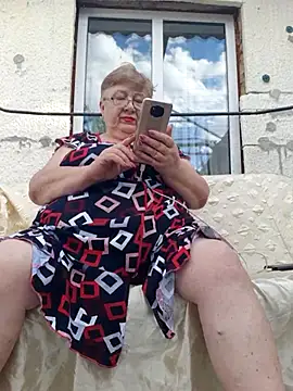 Snapshot of Lena_Gaby chatting on June 15, 2026, 2:41 pm Lena Gaby online show from June 15, 2026, 2:41 pm