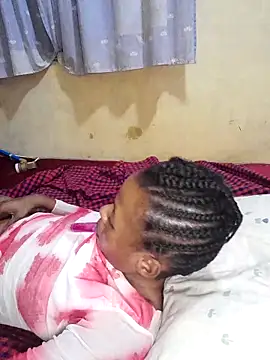 Snapshot of sexpetite chatting on November 6, 2025, 11:48 pm sexpetite online show from November 6, 2025, 11:48 pm