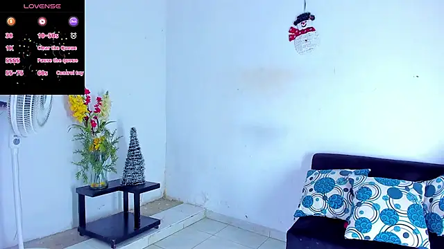 Snapshot of BritannyLord chatting on March 16, 2025, 1:07 am BritannyLord online show from March 16, 2025, 1:07 am