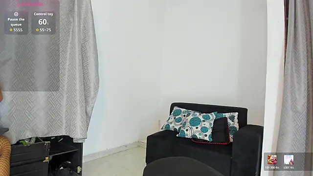 Snapshot of BritannyLord chatting on July 17, 2026, 2:24 pm BritannyLord online show from July 17, 2026, 2:24 pm