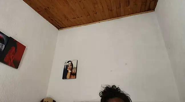 Snapshot of godessQQQ chatting on March 17, 2025, 9:23 pm godessQQQ online show from March 17, 2025, 9:23 pm