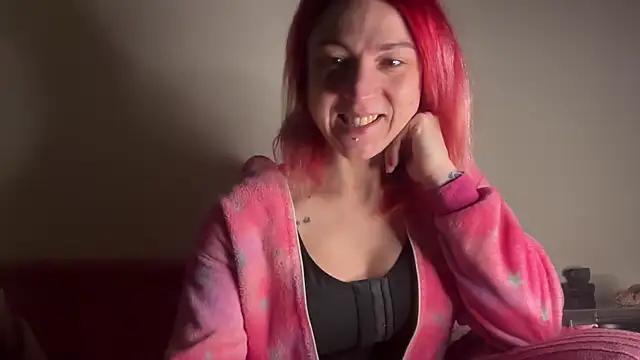 Snapshot of Nikky_Divine chatting on January 6, 2025, 5:52 am Nikky Divine online show from January 6, 2025, 5:52 am