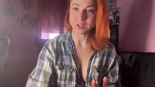 Nikky Divine online show from February 13, 2026, 8:10 am