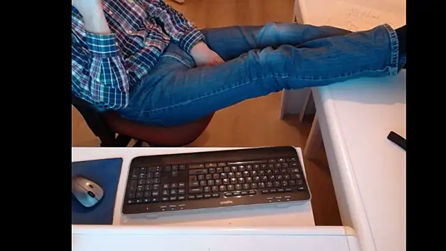 Snapshot of dutchpornking chatting on February 17, 2025, 6:59 pm dutchpornking online show from February 17, 2025, 6:59 pm