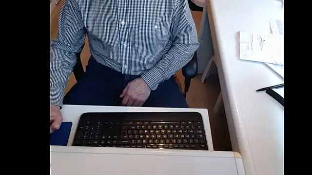 Snapshot of dutchpornking chatting on February 20, 2025, 1:40 pm dutchpornking online show from February 20, 2025, 1:40 pm