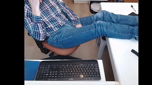 Snapshot of dutchpornking chatting on March 15, 2025, 1:29 pm dutchpornking online show from March 15, 2025, 1:29 pm