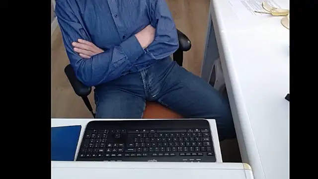 Snapshot of dutchpornking chatting on March 19, 2025, 12:45 pm dutchpornking online show from March 19, 2025, 12:45 pm