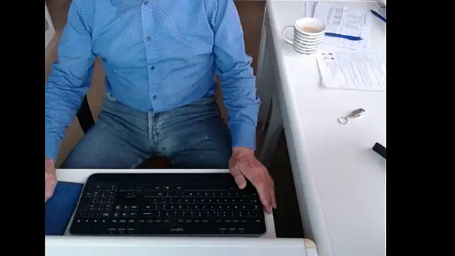 Snapshot of dutchpornking chatting on September 9, 2025, 6:35 am dutchpornking online show from September 9, 2025, 6:35 am