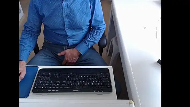 Snapshot of dutchpornking chatting on September 14, 2025, 10:25 am dutchpornking online show from September 14, 2025, 10:25 am