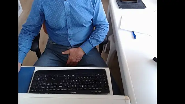 Snapshot of dutchpornking chatting on September 15, 2025, 7:41 am dutchpornking online show from September 15, 2025, 7:41 am