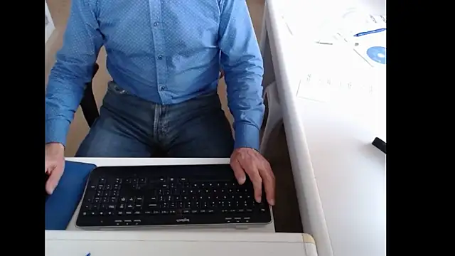 Snapshot of dutchpornking chatting on September 16, 2025, 6:25 am dutchpornking online show from September 16, 2025, 6:25 am