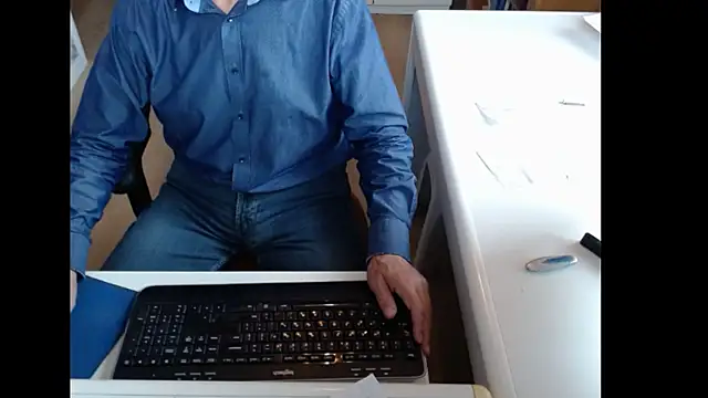 Snapshot of dutchpornking chatting on September 18, 2025, 6:48 am dutchpornking online show from September 18, 2025, 6:48 am