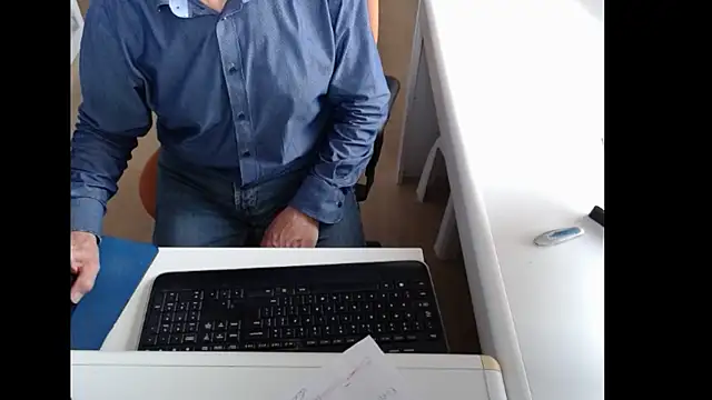 Snapshot of dutchpornking chatting on September 20, 2025, 7:31 am dutchpornking online show from September 20, 2025, 7:31 am